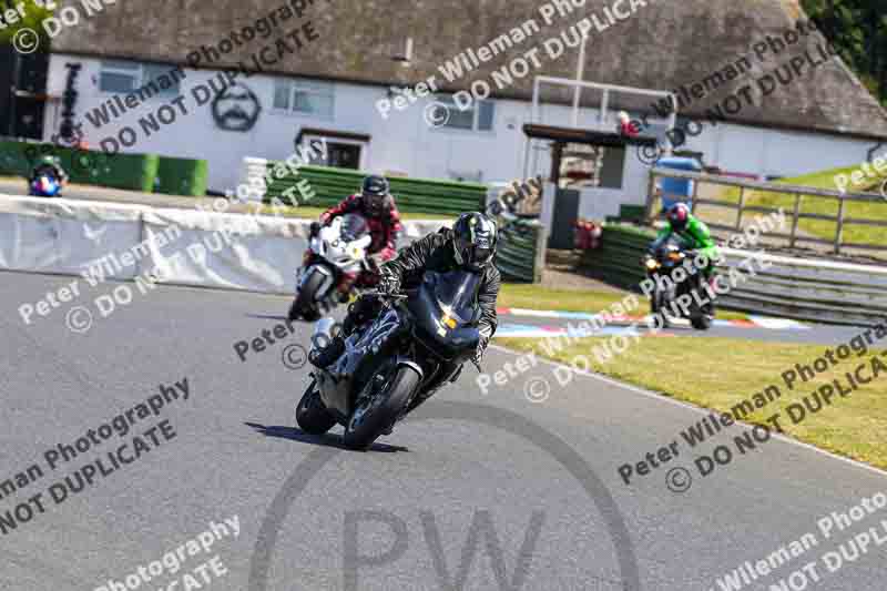 enduro digital images;event digital images;eventdigitalimages;mallory park;mallory park photographs;mallory park trackday;mallory park trackday photographs;no limits trackdays;peter wileman photography;racing digital images;trackday digital images;trackday photos